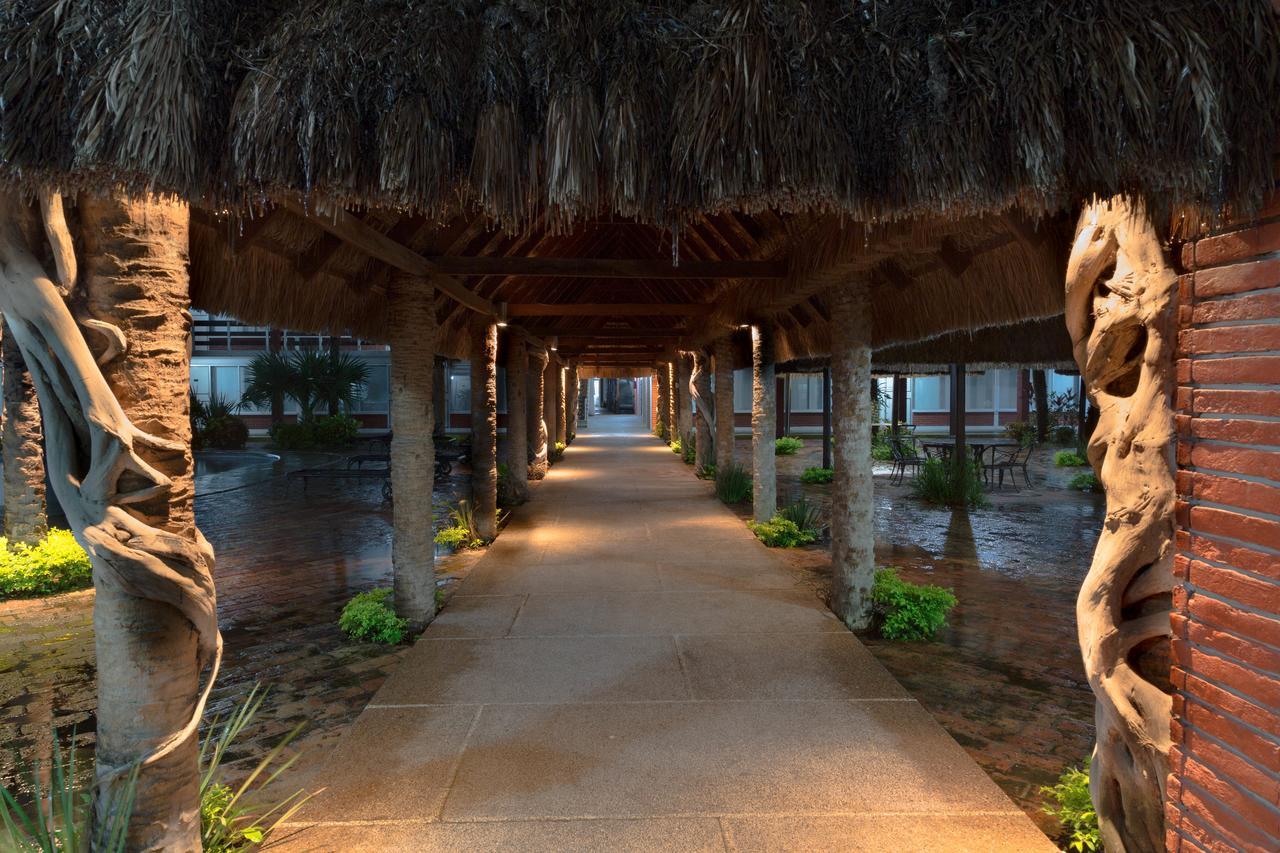 Hotel Plaza Palmas Tuxpan  Екстер'єр фото