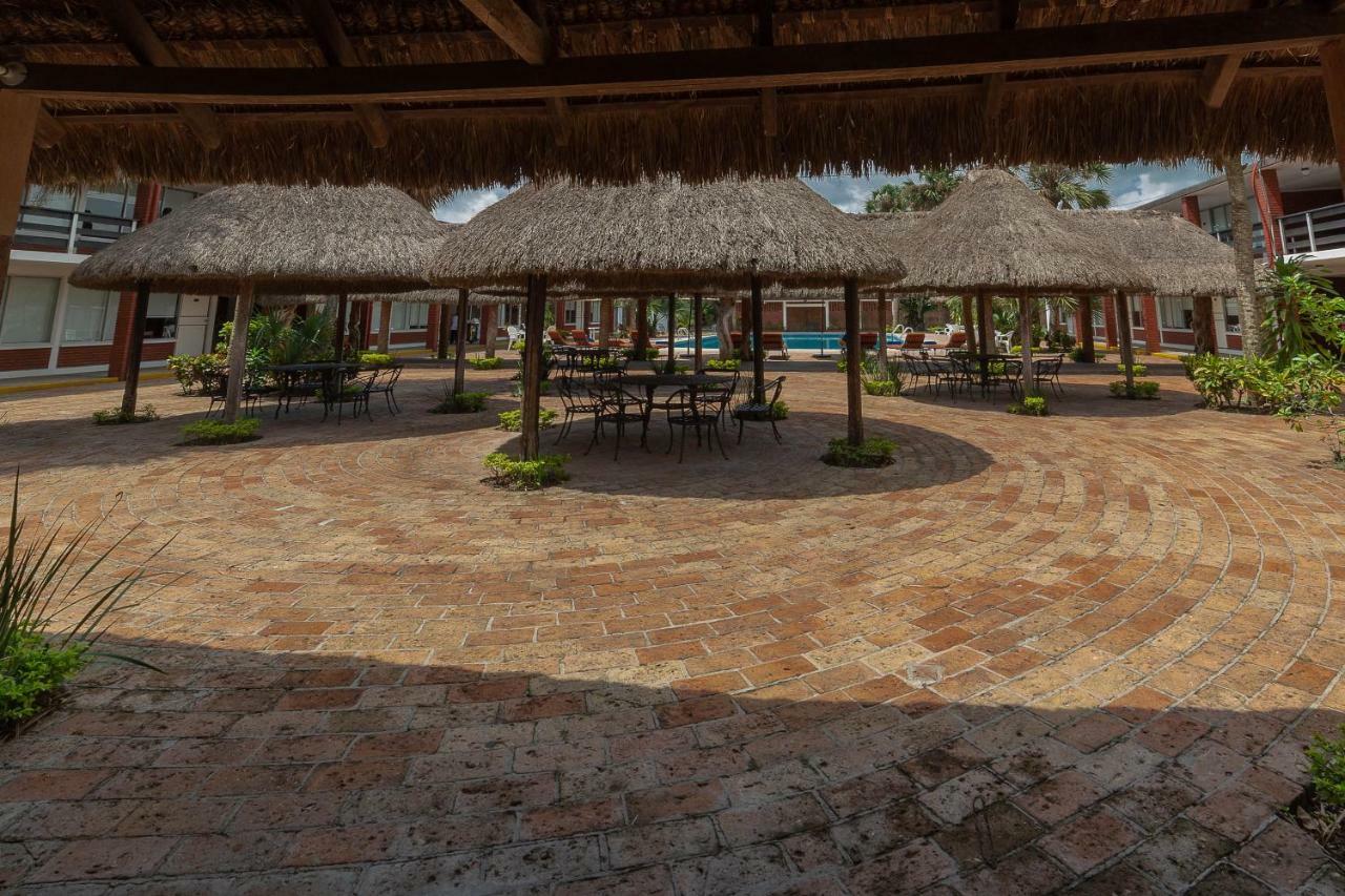 Hotel Plaza Palmas Tuxpan  Екстер'єр фото